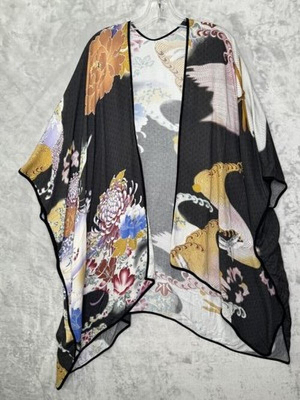 Citron Santa Monica Kimono Poncho Womens 1X Black Floral Bird Print Boho Crepe